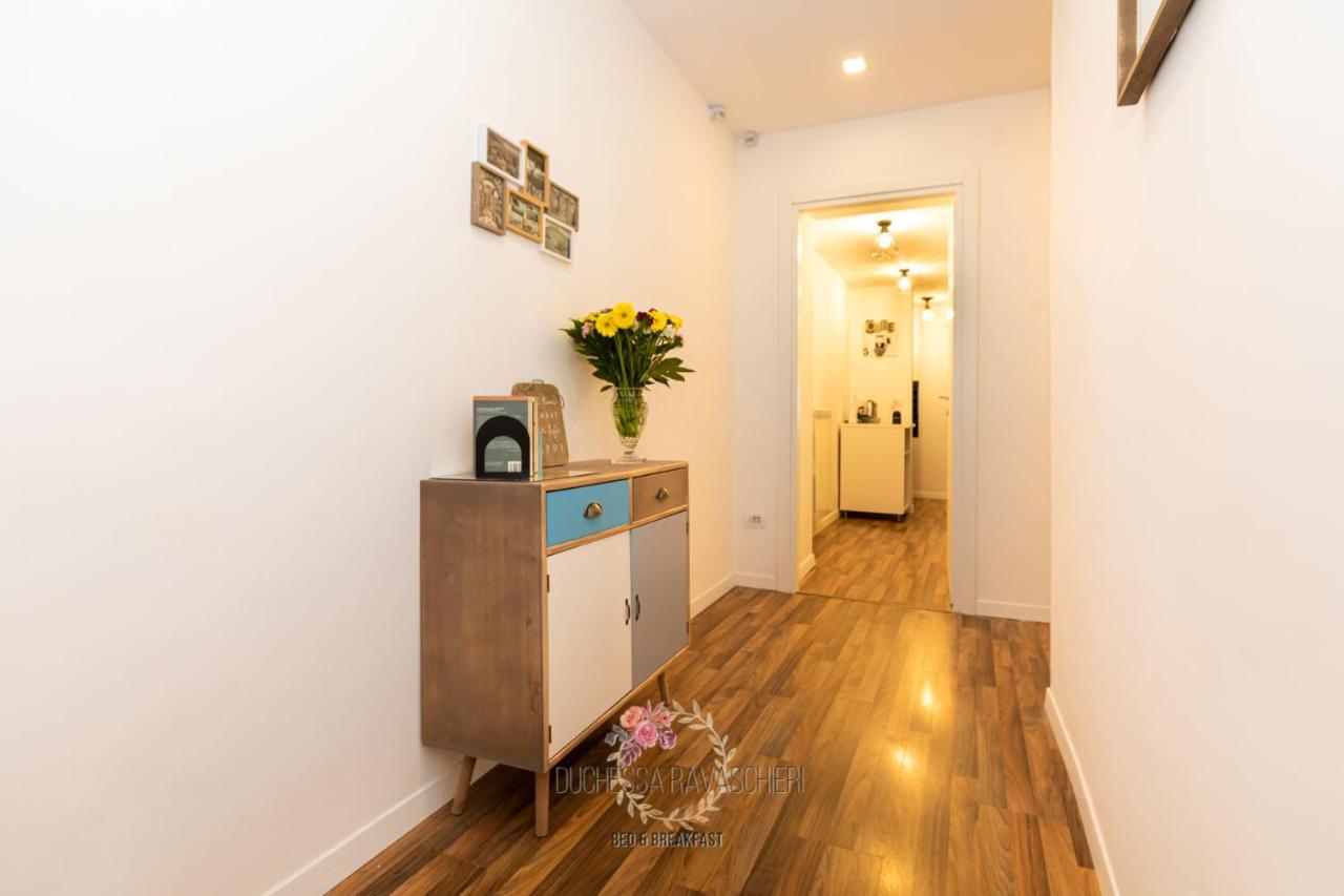 Duchessa Ravaschieri Bed And Breakfast 나폴리 외부 사진