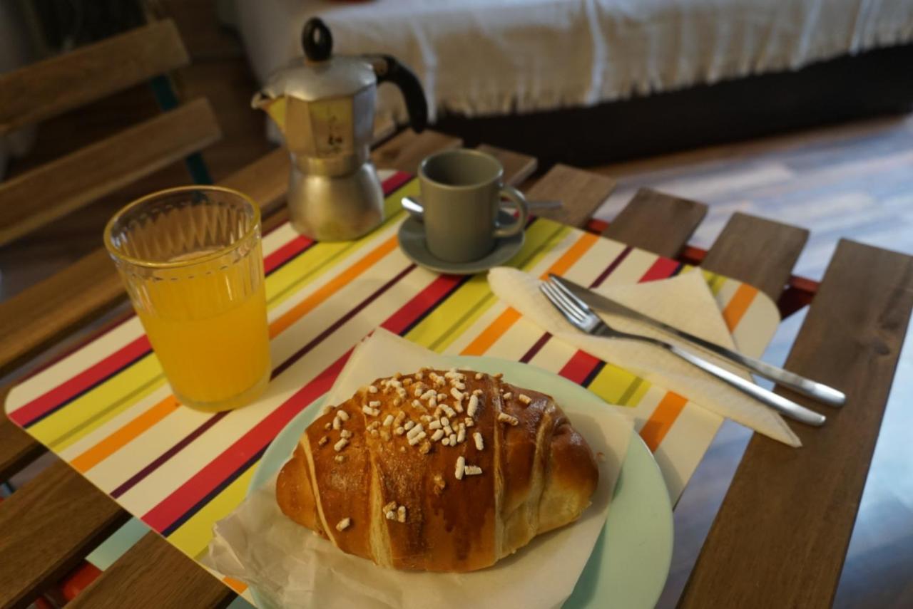 Duchessa Ravaschieri Bed And Breakfast 나폴리 외부 사진