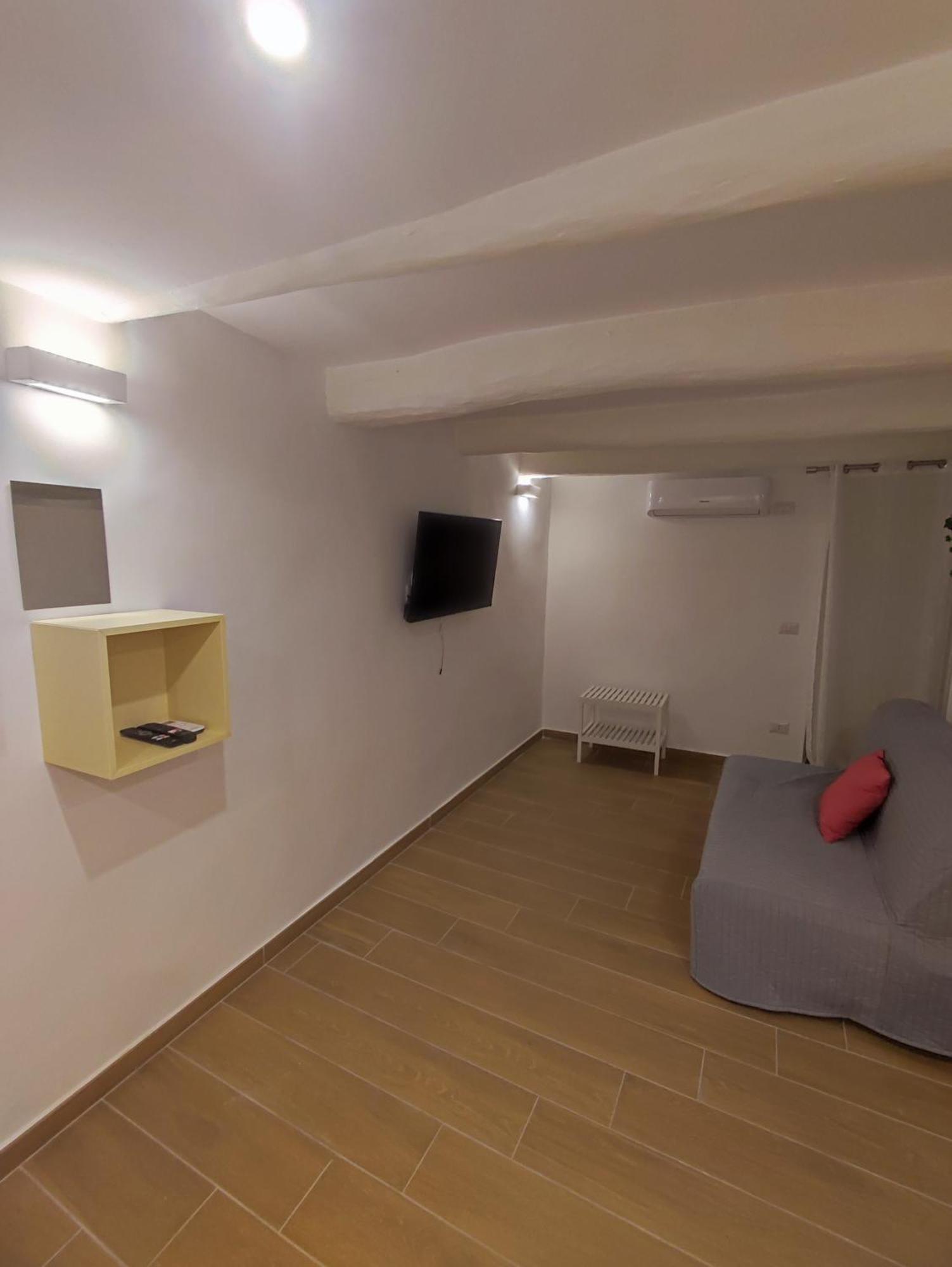 Duchessa Ravaschieri Bed And Breakfast 나폴리 외부 사진